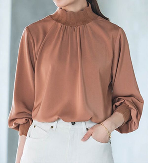 RANAN（ラナン）の「スカラップリブニット使いブラウス（ブラウス）」｜詳細画像