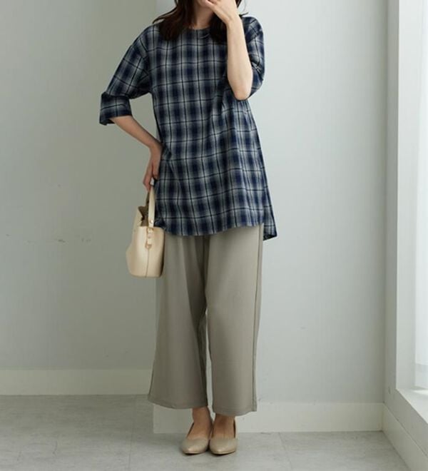 BELLUNA（ベルーナ）の「サッカー素材チェック柄チュニック（チュニック）」｜詳細画像