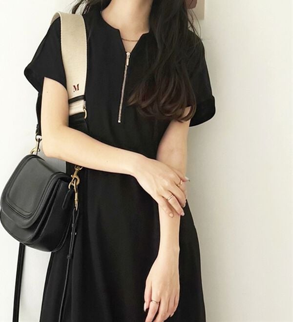 GeeRA（ジーラ）の「前後2WAYハーフジップフレンチ袖ワンピース（カットソーワンピース）」｜詳細画像