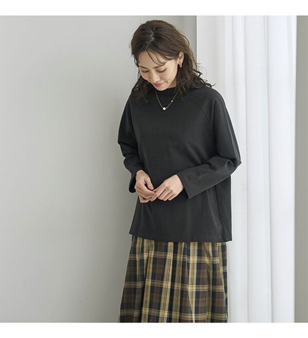 BELLUNA（ベルーナ）の「華奢見せ！しっかり裏毛素材コットン１００％トレーナー（トレーナー・スウェット）」｜詳細画像