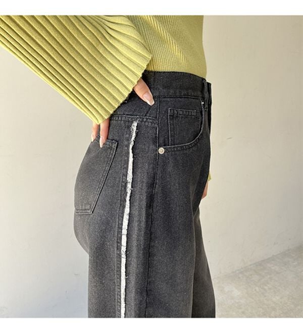 GeeRA（ジーラ）の「サイドラインワイドデニムパンツ（フルレングスパンツ）」｜詳細画像