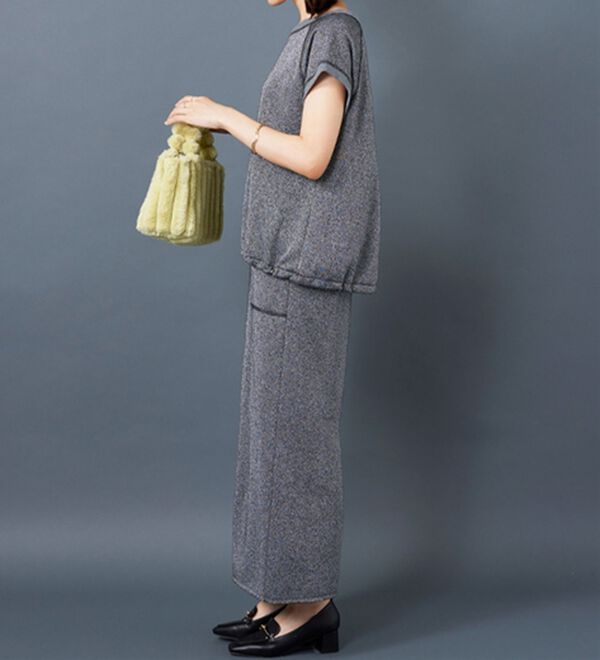 BELLUNA（ベルーナ）の「ラメ入り裏毛素材プルオーバー（カットソー）」｜詳細画像