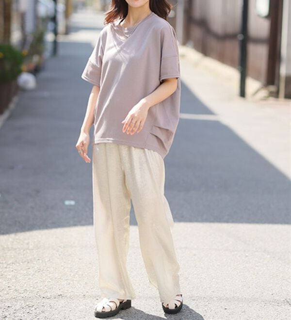 A HAPPY MARILYN（アハッピーマリリン）の「【大きいサイズ】【Ｍ～８Ｌ】【ハッピーさらりん】ウエストタック入りスッキリ魅せコクーントップス（カットソー）」｜詳細画像