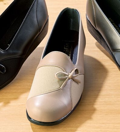 「日本製　サイドストレッチコンフォートパンプス（パンプス）」