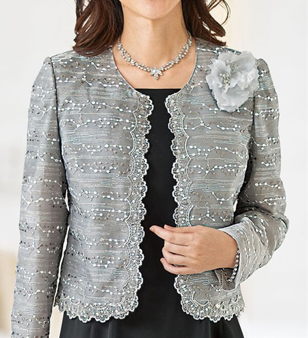 BELLUNA（ベルーナ）の「ラメ入り刺繍レースワンピースアンサンブル（ワンピースセットスーツ）」｜詳細画像