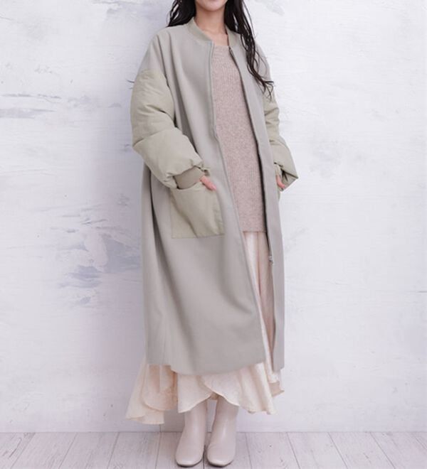 A HAPPY MARILYN（アハッピーマリリン）の「【ＬＬ～４Ｌ】ＭＡ－１風切替コート（ロングコート）」｜セージグリーン