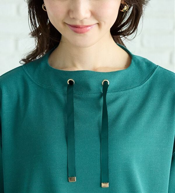 BELLUNA（ベルーナ）の「ワイドネックデザイン重ね着風プルオーバー（カットソー）」｜詳細画像