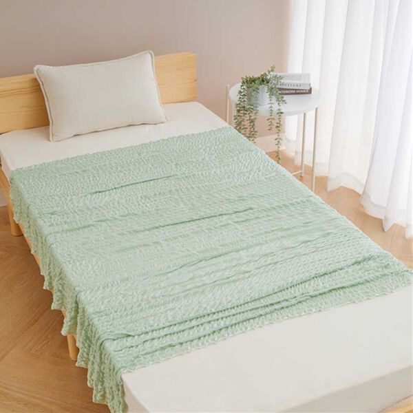 iellio（イエリオ）の「ひんやり冷感くしゅくしゅケット（肌掛布団・タオルケット）」｜セージグリーン