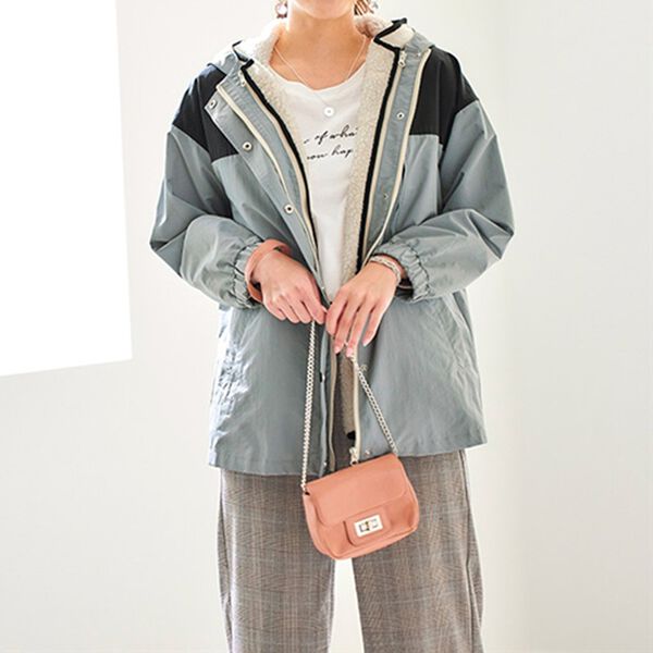 BELLUNA（ベルーナ）の「ボアベスト付配色ブルゾン（ハーフコート）」｜詳細画像