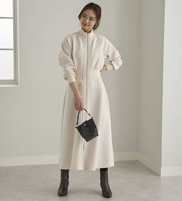 BELLUNA（ベルーナ）の「【ＳＭＡＲＴ　ＥＣＯ　ＪＥＲＳＥＹ】リブ切替ワンピース（ロングワンピース）」｜詳細画像