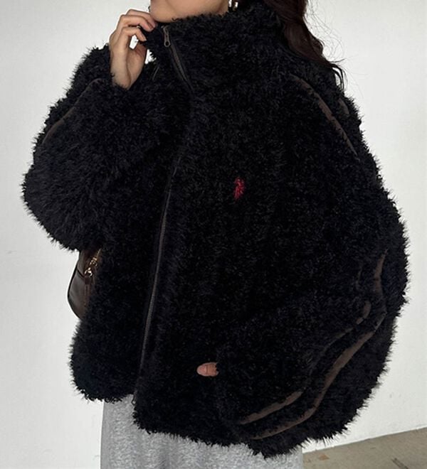 RANAN（ラナン）の「＜U.S.POLO ASSN.＞刺繍ボアブルゾン（ブルゾン）」｜ブラック