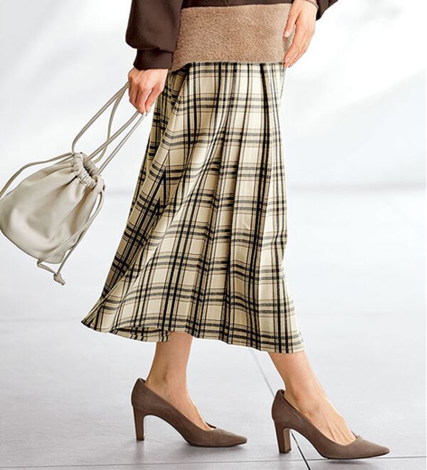 BELLUNA（ベルーナ）の「ウール調チェック柄タックデザインスカート（ロングスカート）」｜アイボリー系チェック