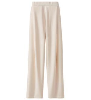 BELLUNA（ベルーナ）の「ワイドテーパード美脚パンツ（フルレングスパンツ）」｜オフ白