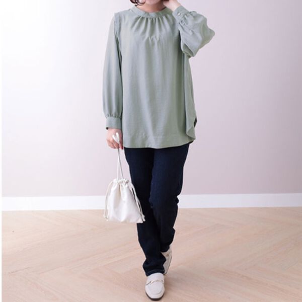 BELLUNA（ベルーナ）の「ビンテージ素材肩タックデザインブラウス（ブラウス）」｜詳細画像