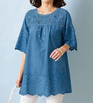 BELLUNA（ベルーナ）の「刺しゅうレース切替チュニック（チュニック）」｜詳細画像
