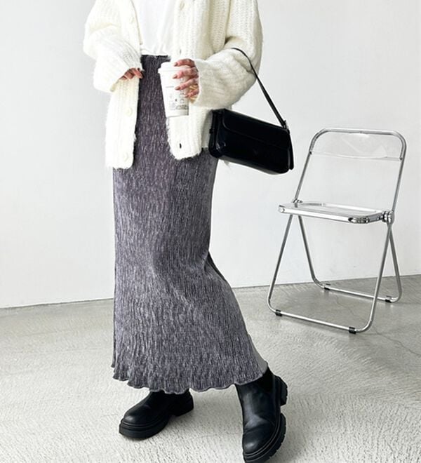 GeeRA（ジーラ）の「すっきり見え！ベロアプリーツロングスカート（ロングスカート）」｜詳細画像