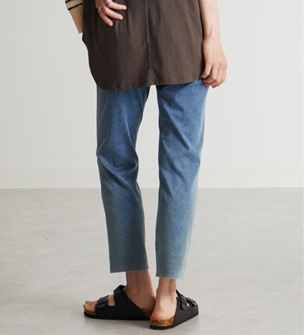 BELLUNA（ベルーナ）の「【再入荷】美ストレッチ素材アンクル丈レギンスパンツ（クロップドパンツ）」｜詳細画像