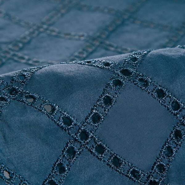 BELLUNA（ベルーナ）の「夏のお出かけに！カットワーク刺しゅうサマージャケット（ブルゾン）」｜詳細画像