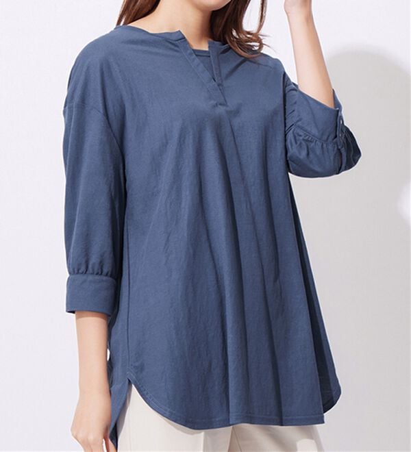 alotta（アロッタ）の「【接触冷感】６分袖衿フェイク裾ラウンドチュニック（チュニック）」｜ブルー