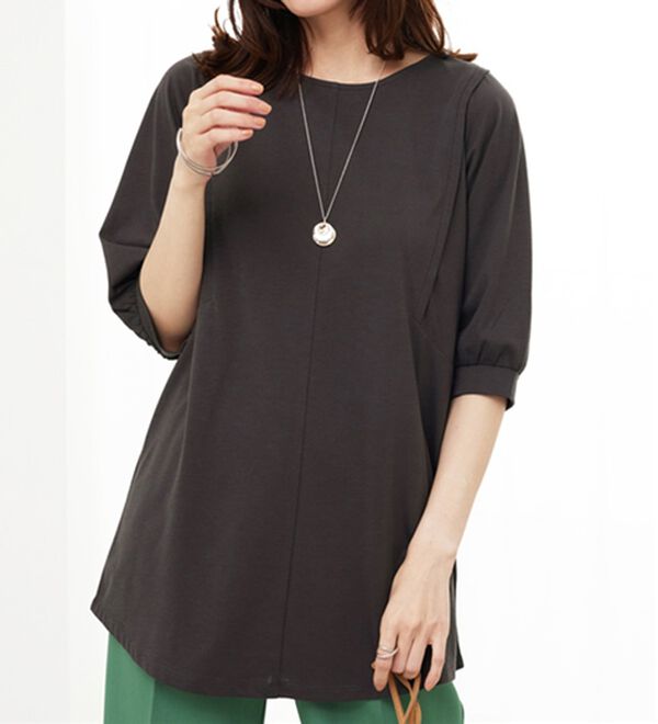 BELLUNA（ベルーナ）の「汗ジミ対策！ギャザー使いチュニック（チュニック）」｜詳細画像