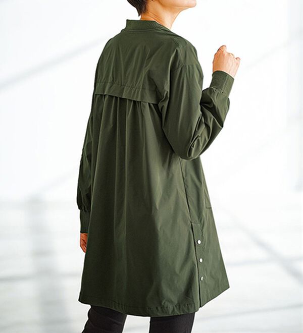 BELLUNA（ベルーナ）の「＜ＦＩＬＡ＞リブ使いはっ水ロングブルゾン（ブルゾン）」｜詳細画像