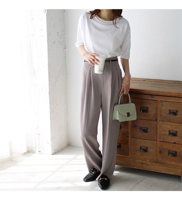 GeeRA（ジーラ）の「コットン天竺パール付デザイントップス（Tシャツ）」｜詳細画像