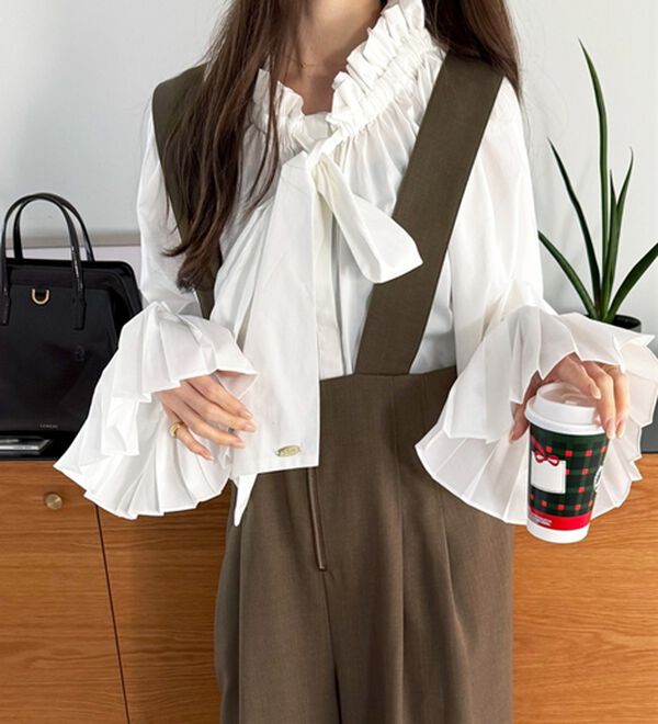 GeeRA（ジーラ）の「フロントジップハイウエストサロペット（オールインワン）」｜詳細画像