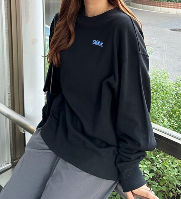 GeeRA（ジーラ）の「【スマーフ】コラボプリントスウェット（メンズカットソー）」｜詳細画像