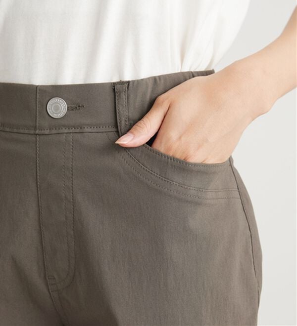 BELLUNA（ベルーナ）の「冷感ピケストレッチ素材スリムパンツ（フルレングスパンツ）」｜詳細画像