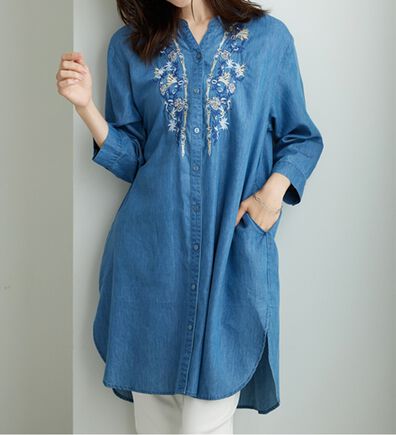 BELLUNA（ベルーナ）の「デニム素材華やか刺しゅうワンピース（その他ワンピース）」