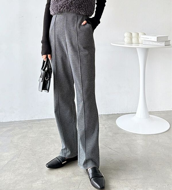 GeeRA（ジーラ）の「ウールライクピンタックストレートパンツ（ワイドパンツ・ガウチョ）」｜詳細画像