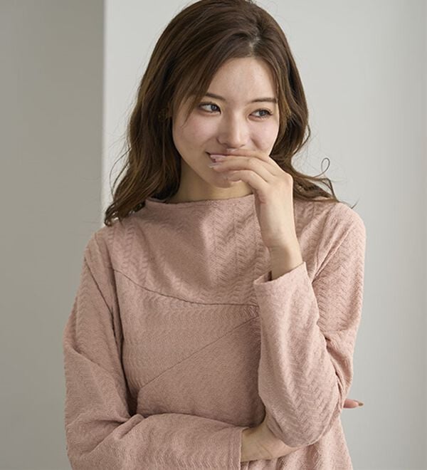 BELLUNA（ベルーナ）の「波柄ジャカード切替デザインプルオーバー（カットソー）」｜詳細画像