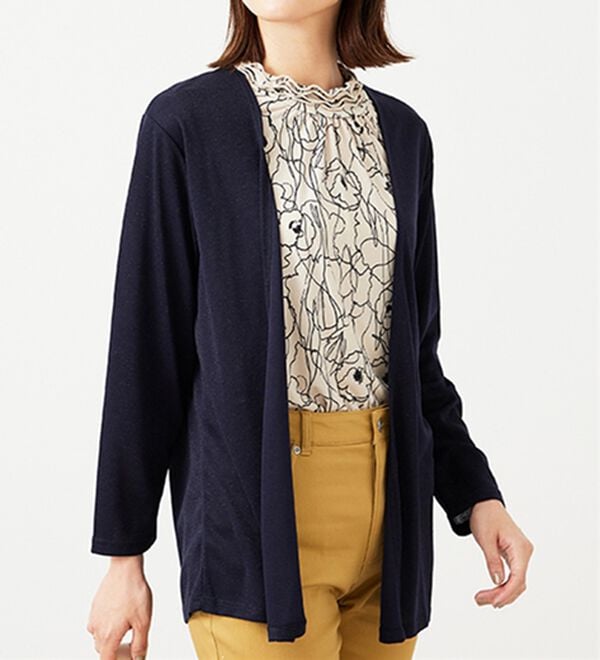 BELLUNA（ベルーナ）の「【2点セット】花柄プルオーバー＆カーデアンサンブル（アンサンブル）」｜詳細画像