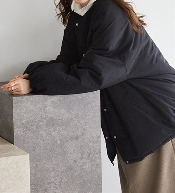 RANAN（ラナン）の「ノーカラーオーバーサイズ中わたブルゾン（ハーフコート）」｜詳細画像