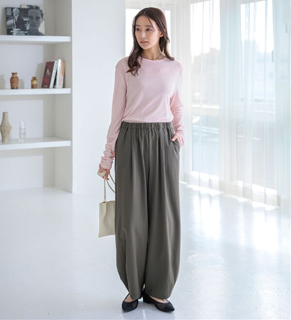 BELLUNA（ベルーナ）の「【初めてでも失敗しにくい！】艶消しシルキーカーブパンツ（ワイドパンツ・ガウチョ）」｜詳細画像
