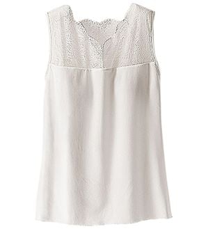 BELLUNA（ベルーナ）の「レース素材カップ付タンクトップ（タンクトップ・キャミソール）」｜オフ白