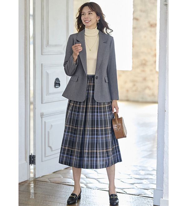 BELLUNA（ベルーナ）の「＜楽スタフィット＞テーラードジャケット（テーラードジャケット）」｜詳細画像