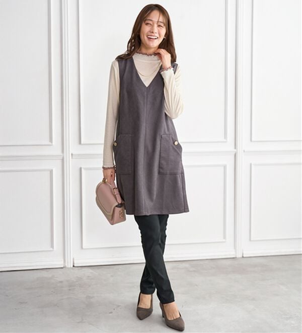 BELLUNA（ベルーナ）の「金ボタン使いスエード調ジャンパ―ドレス（ジャンパースカート）」｜詳細画像