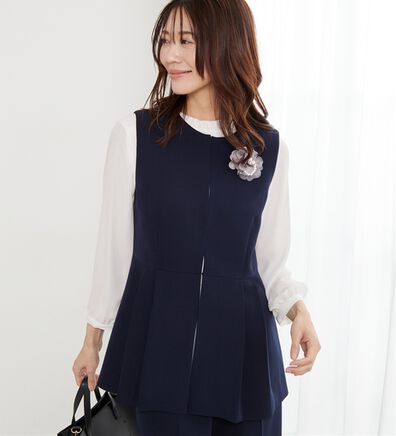 BELLUNA（ベルーナ）の「＜Ｃ／Ｓ＞ノーカラーペプラムジレ（ベスト）」