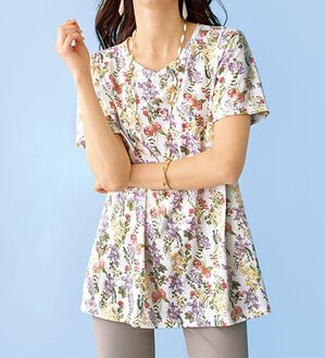 BELLUNA（ベルーナ）の「美人顔シルエット綿混プリントチュニック（チュニック）」｜ボタニカル柄