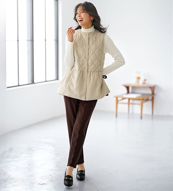 BELLUNA（ベルーナ）の「キルト切替ペプラムベスト（ベスト）」｜詳細画像