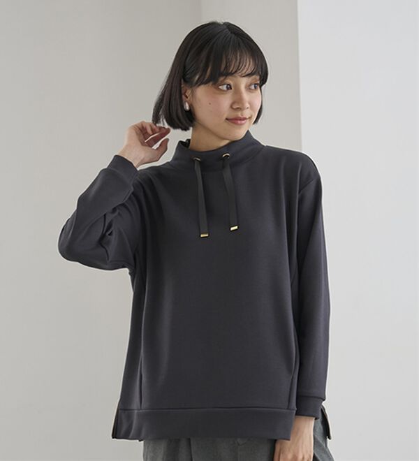 BELLUNA（ベルーナ）の「サイドジップスタンド衿プルオーバー（カットソー）」｜詳細画像