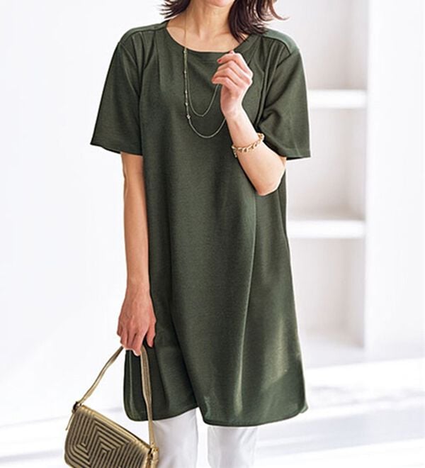 BELLUNA（ベルーナ）の「かのこ素材肩タックデザインワンピース（チュニック）」｜詳細画像