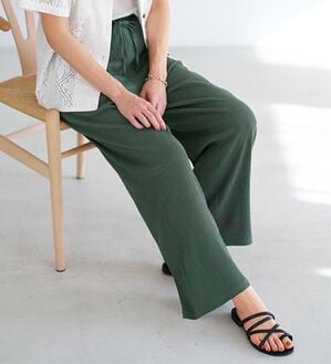BELLUNA（ベルーナ）の「楊柳サラサラ素材イージーパンツ（フルレングスパンツ）」｜オリーブ