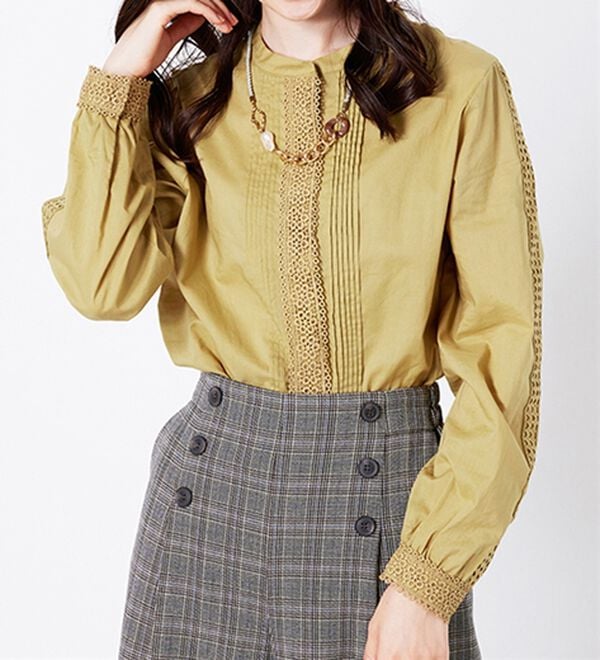 BELLUNA（ベルーナ）の「綿１００％レース&times;ピンタックデザインブラウス（ブラウス）」｜イエロー