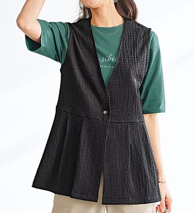 BELLUNA（ベルーナ）の「ジャカード素材ベストアンサンブル（アンサンブル）」