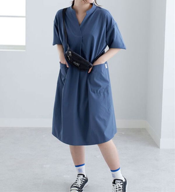 BELLUNA（ベルーナ）の「＜ｓｏｒａｆｕｋｕ＞はっ水加工ポケット使いワンピース（その他ワンピース）」｜ブルーグレー