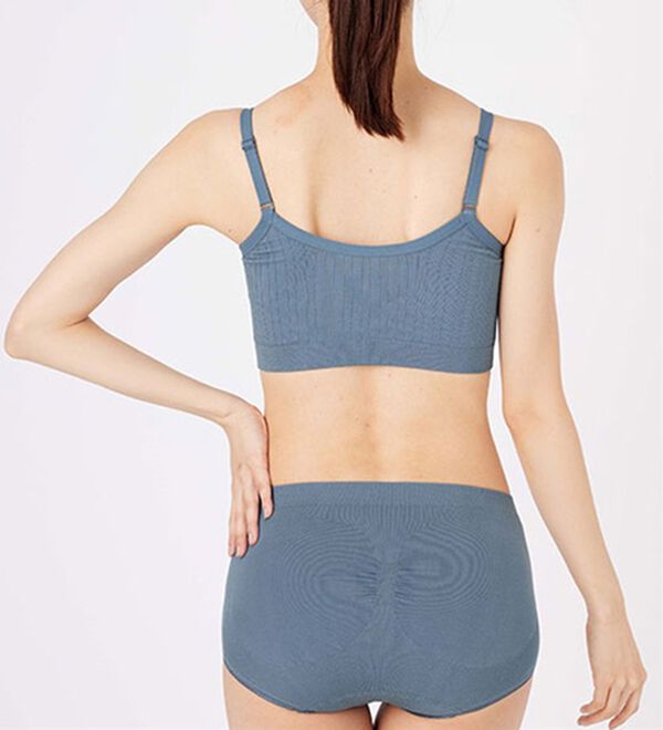 LAVIENNE（ラヴィエンヌ）の「ニュアンスカラーな綿混の美（ミ）ラクるブラ（ブラジャー）」｜詳細画像