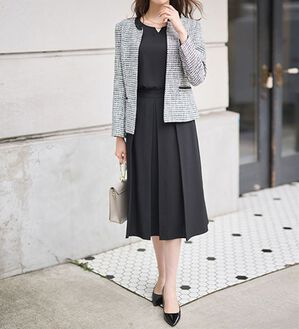 RANAN（ラナン）の「【４点セット】入学式卒業式に！選べるボトムスーツセット（パンツスーツ）」｜ﾓﾉﾄｰﾝ(ﾌﾞﾗｯｸﾌﾞﾗｳｽ／ｽｶｰﾄ)