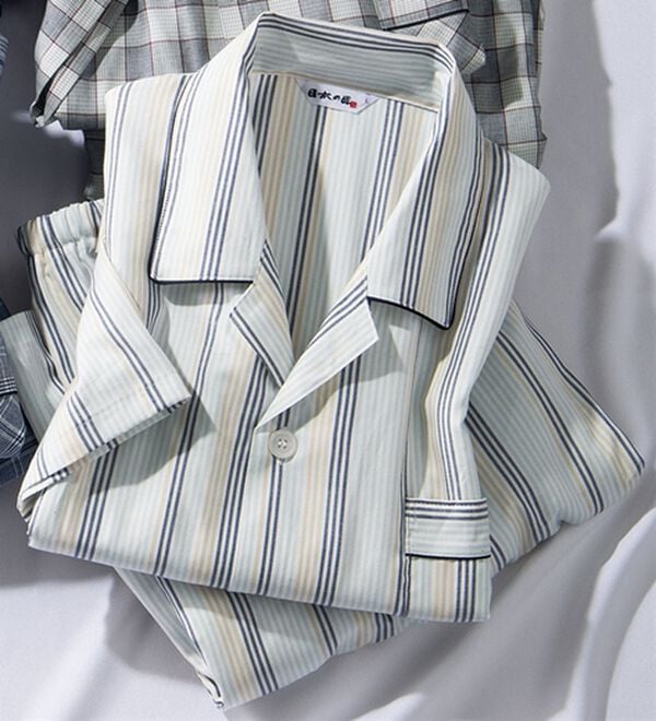 「日本製ひんやり綿１００％播州織パジャマ（メンズルームウェア）」｜ストライプ